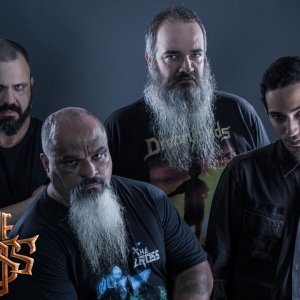 THE CROSS: “‘Still Falling’ é reviver 25 anos atrás e isto é muito bom!” – Entrevista para a Lucifer Rising Magazine