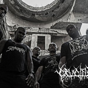CRUCIFICATOR: Em estúdio gravando novo álbum