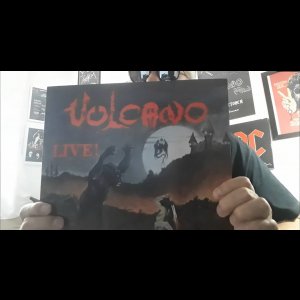 VULCANO: Clássico “Live” é destaque no ‘Discografia Comentada’, assista!