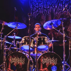 BEHAVIOR: Assista agora ao drum cam de “Fight, Glory and Death”
