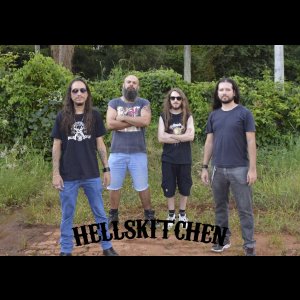 HELLSKITCHEN: “mostra ao que a banda veio” – Arte Metal