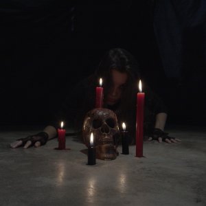 VEUMOR: Assista ao videoclipe de “O Dia Dos Mortos”