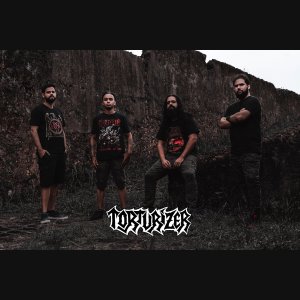 TORTURIZER: Banda anuncia novas camisetas oficiais em edição limitada, adquira agora!