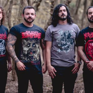 ORTHOSTAT: Entrevista exclusiva para a publicação impressa Seraph Zine – saiba como conferir AQUI!